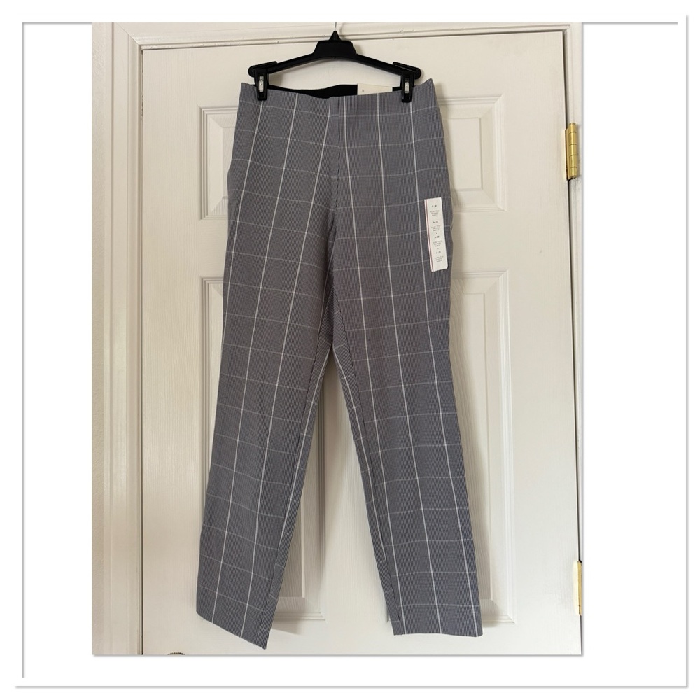 Women’s High Rise Slim Fit Side Zip Ankle Pants a. new day